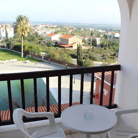 Hotel Episkopiana & Sport 3*